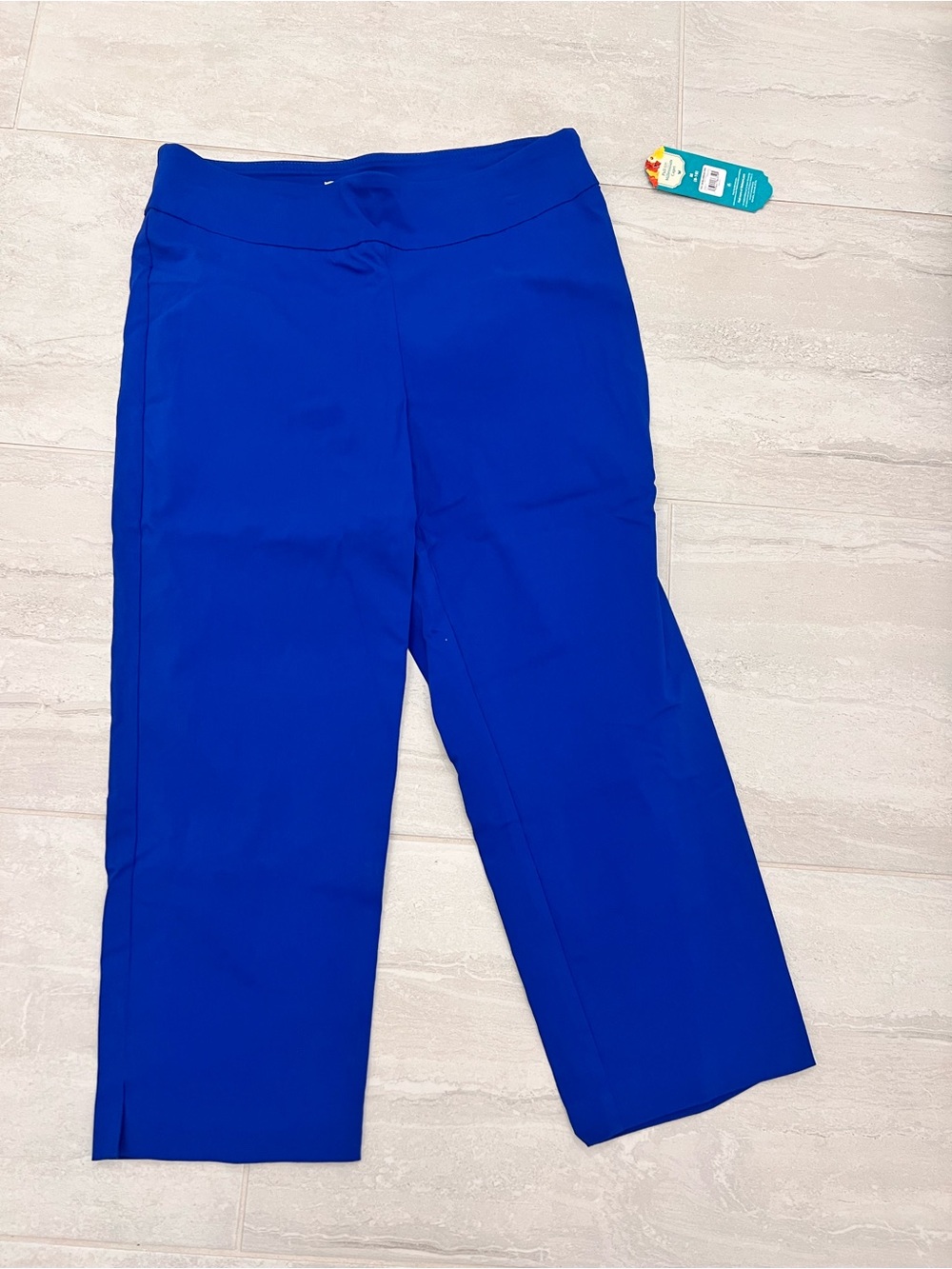 The Pioneer Woman Cobalt Blue Cropped Pull-On Capris